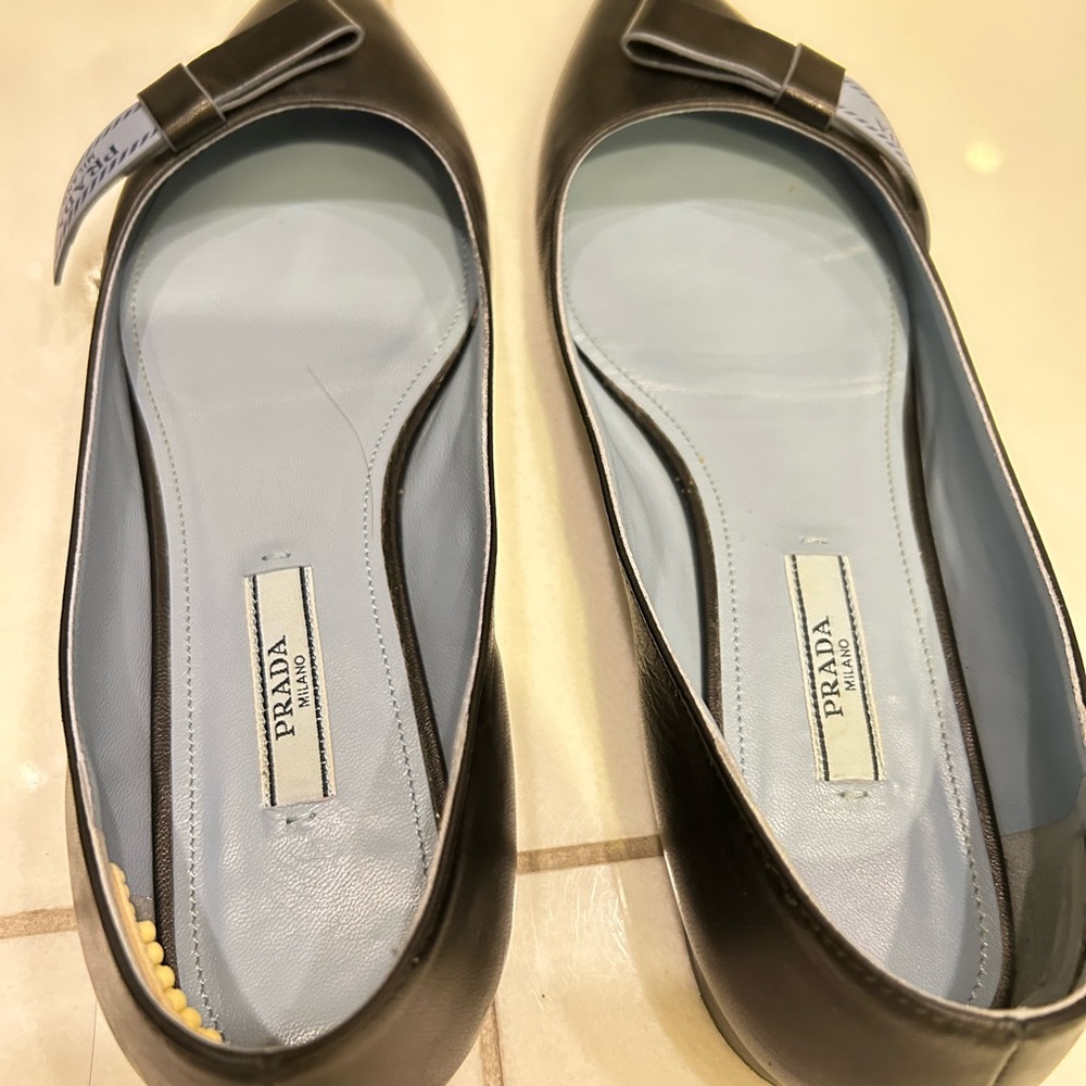 Prada black leather shoes - Picture 8 of 11